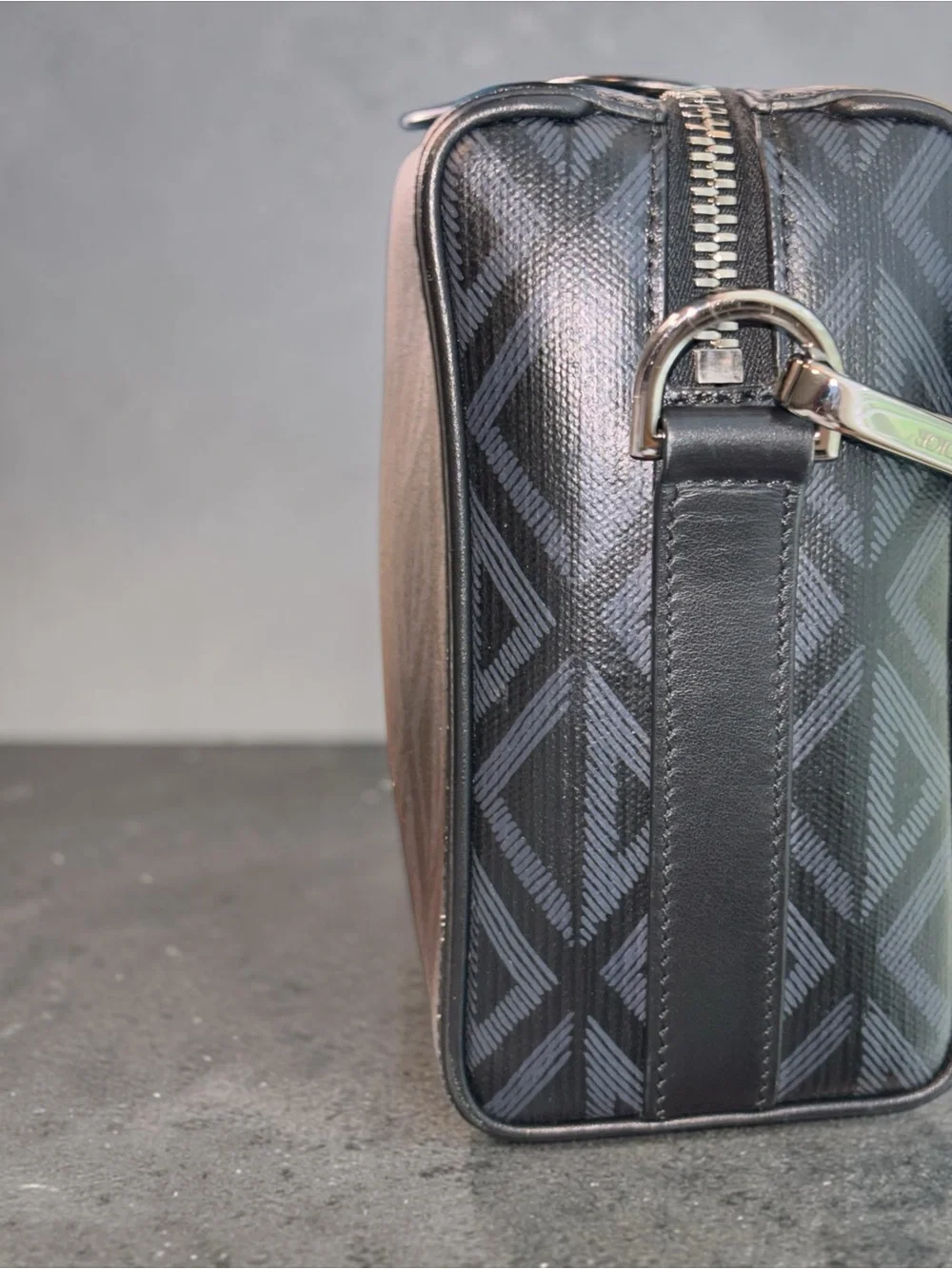 Christian Dior Hit the Road Zip Messenger Black CD Diamond Crossbody for Men